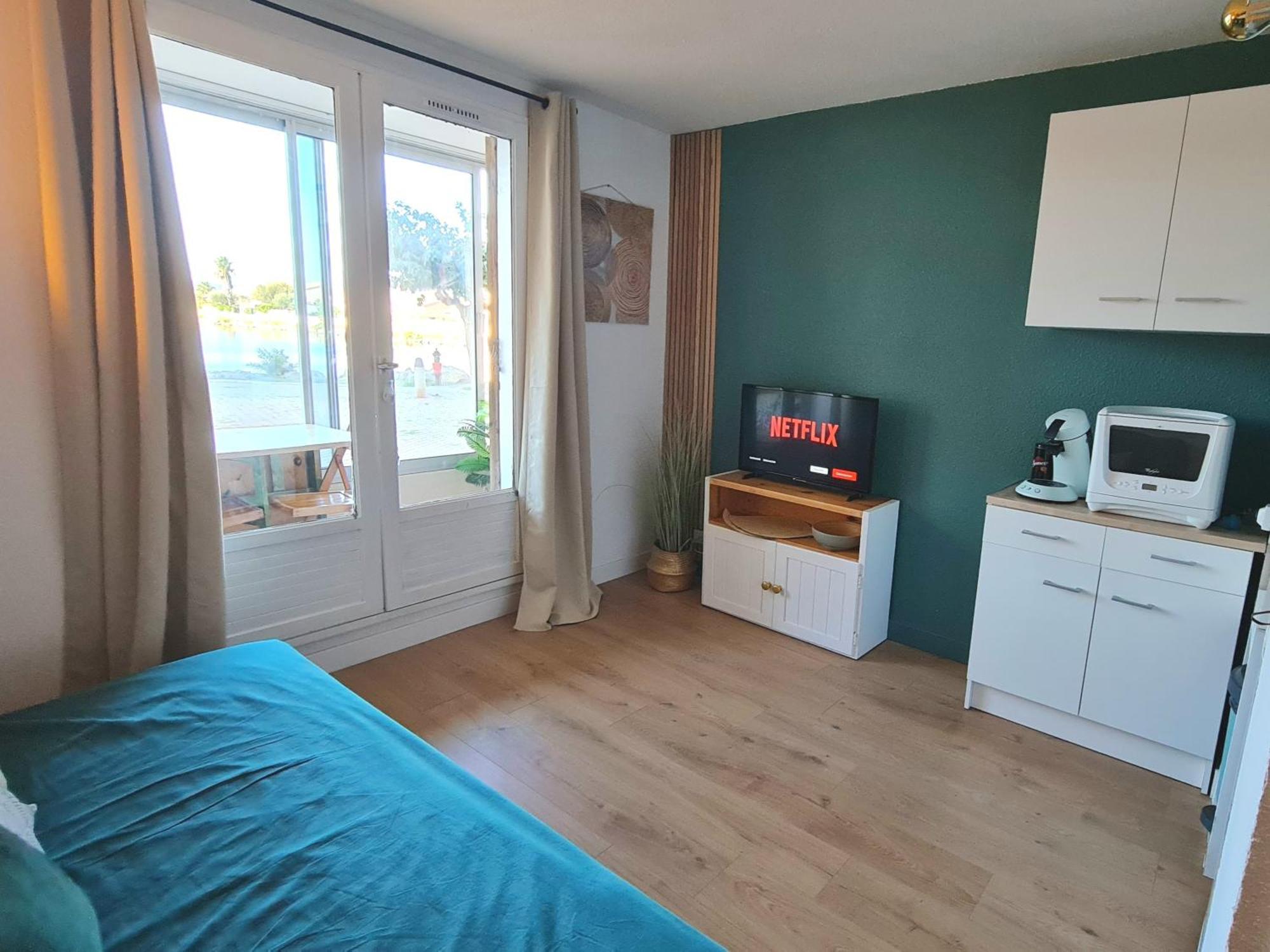 Splendide Appartement Golden House Vue Lac Et Montagne Port-la-Nouvelle Ngoại thất bức ảnh